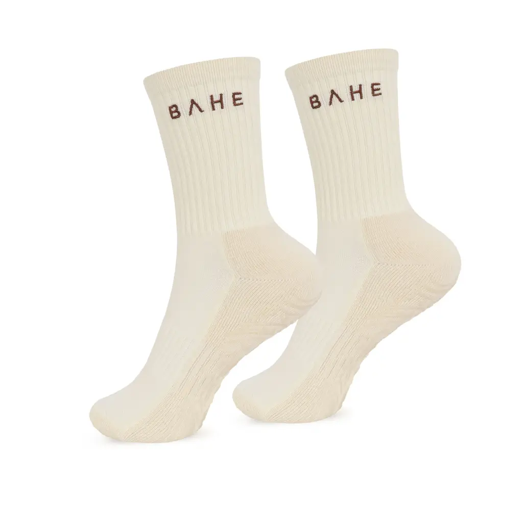 BAHE - STUDIO GRIPPY CREW SOCKS - COCONUT